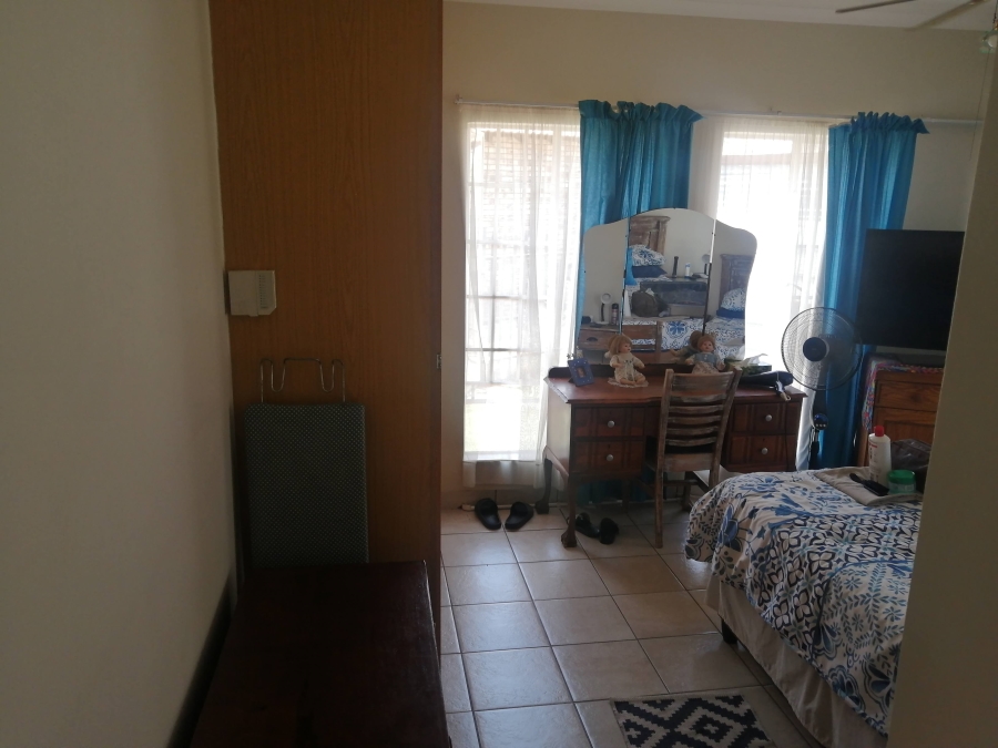 3 Bedroom Property for Sale in Waterval East North West